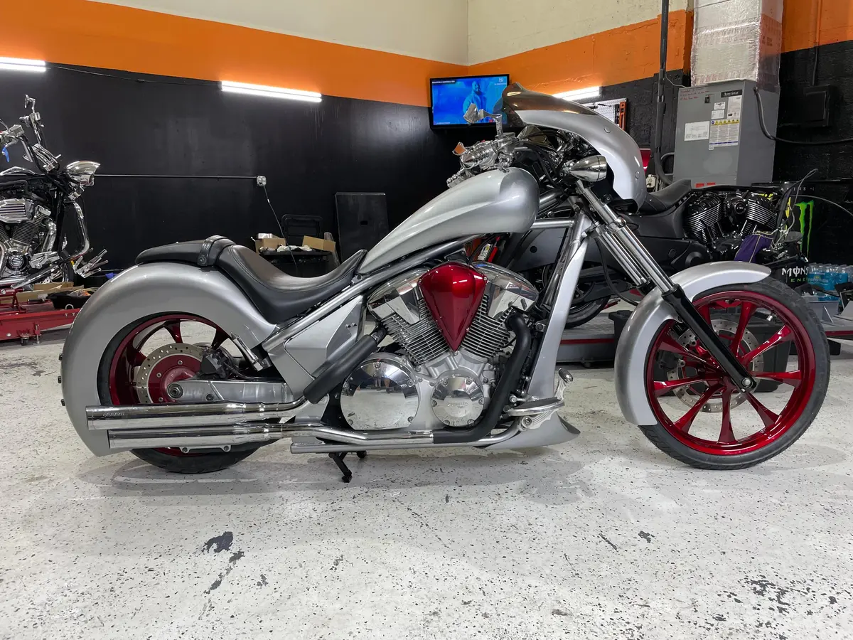 Honda Fury Manual Center Stand 1