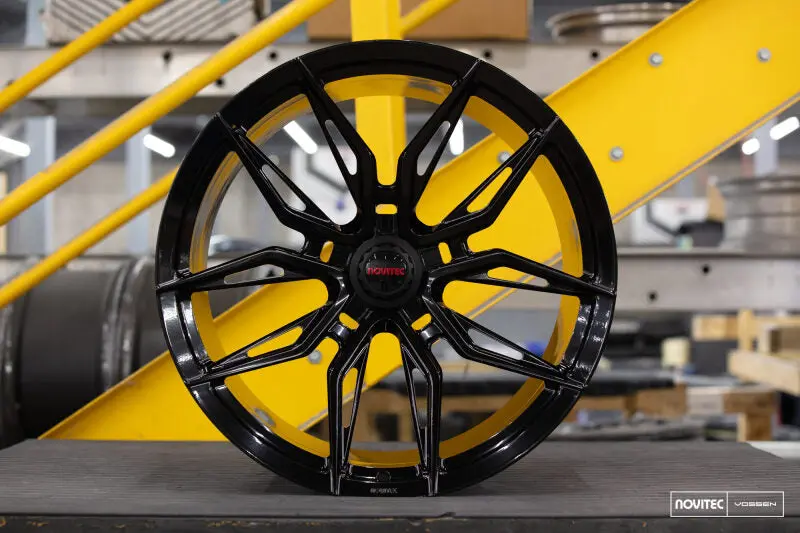 Vossen X Novitec Nf11 22X12 Et:33 Gloss Black Ferrari 488 / F8 Rear Wheel 1