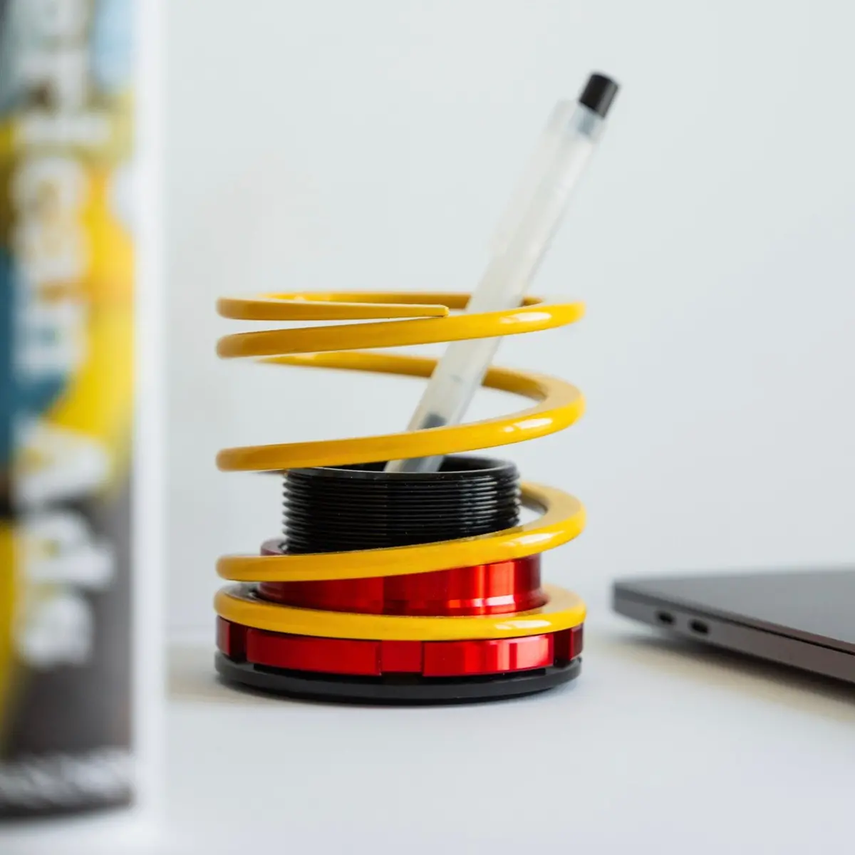 Mini Suspension Pen Display | Red 1