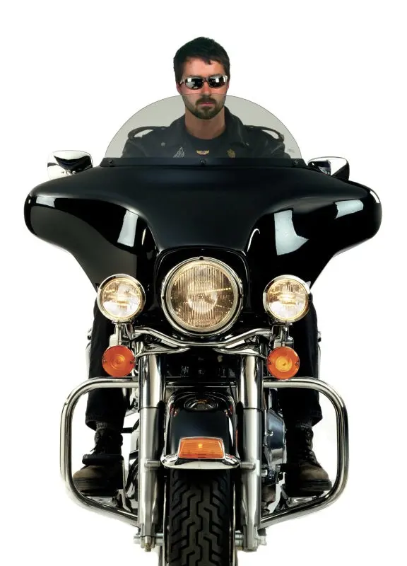 National Cycle 96-13 Harley-Davidson Flht/Flhx/Flhtk/Se Touring Chopped 4 In. Windshield-Tinted 1