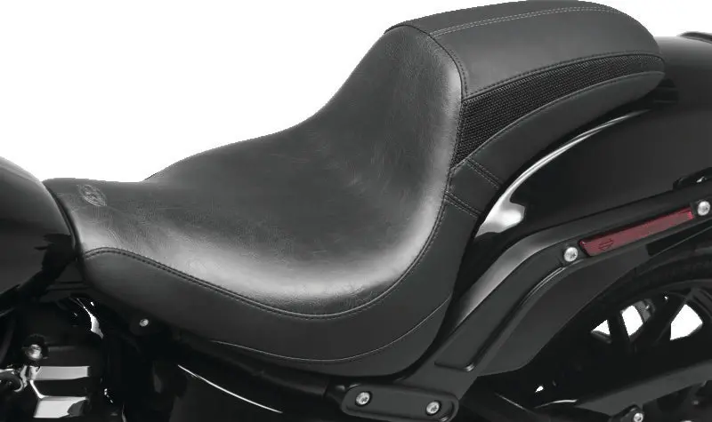Mustang 06-17 Harley Softail Wide Tire (200Mm) Standard Touring, Wide Touring Passenger Seat - Black 1