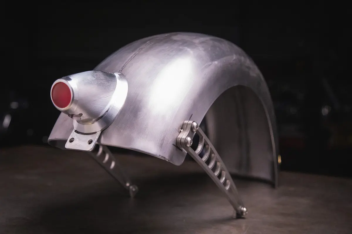 Flat28 Super Deluxe 28” Rear Fender With Mini Web Struts And Popes Nose Taillight 1
