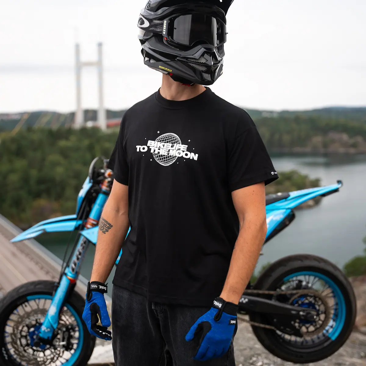 Bikelife To The Moon Oversized Tshirt 1