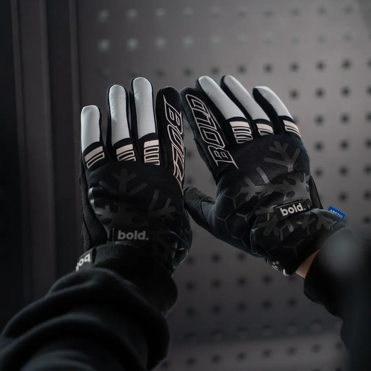 Bold. Arctic Winter Supermoto Gloves (Limited Edition) 1