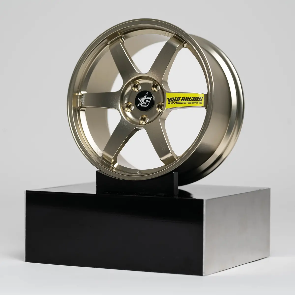 Te37 | Gold Edition | Yellow 1