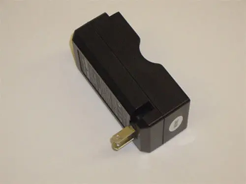 Ac-Dc Charger Li-Ion Flashlight Battery 1